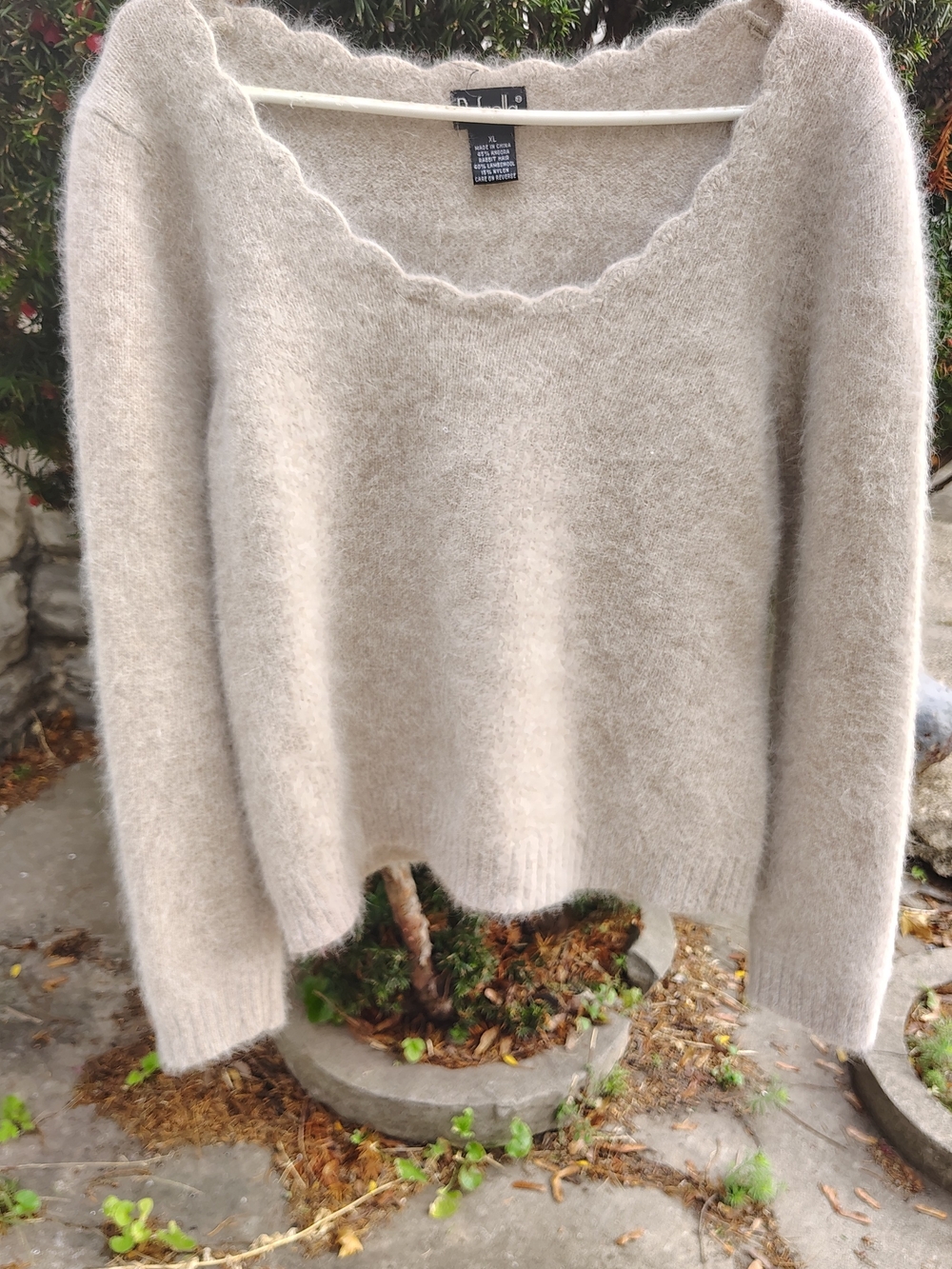 Soft Knit Beige 45% Angora 40% Lambswool Scoop-Neck Women's Sweater